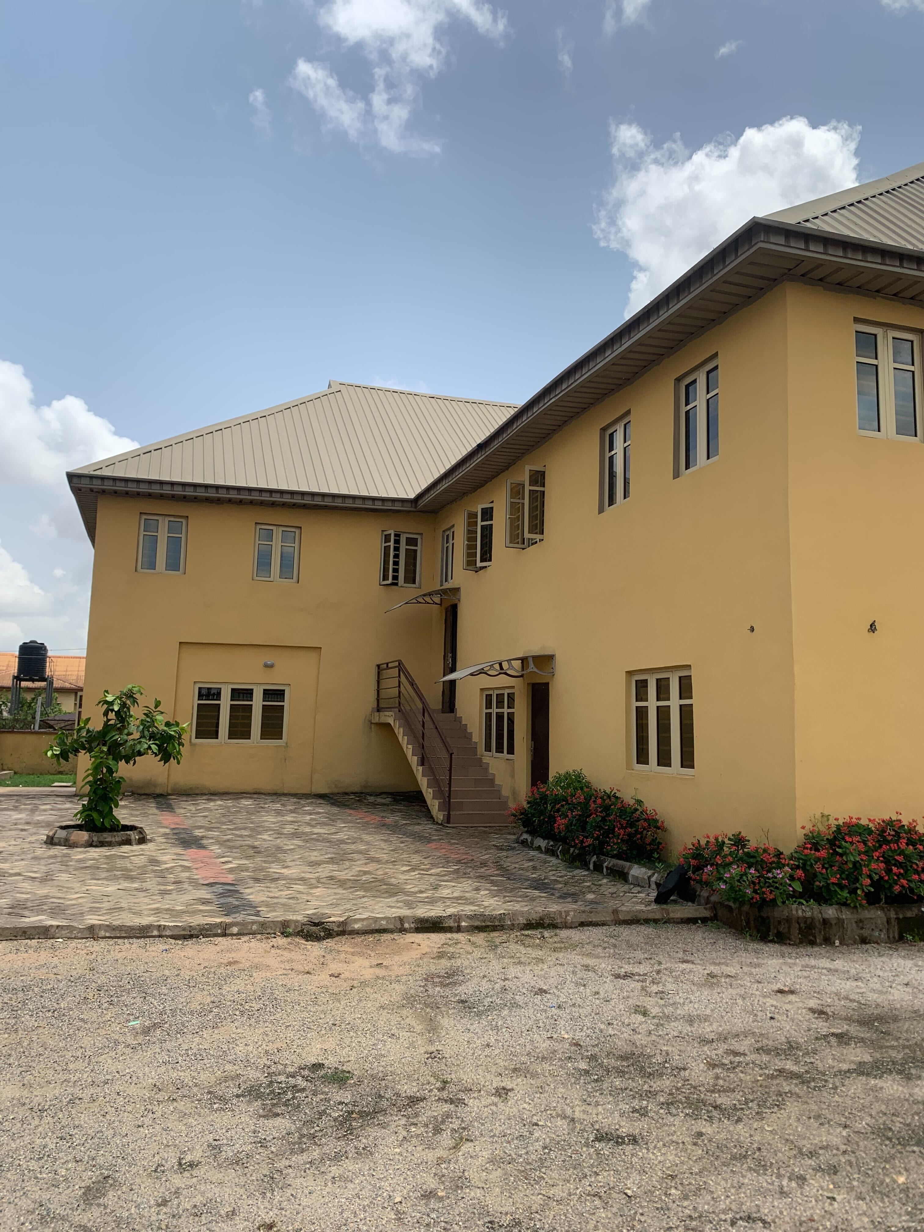 Wessy Hostel